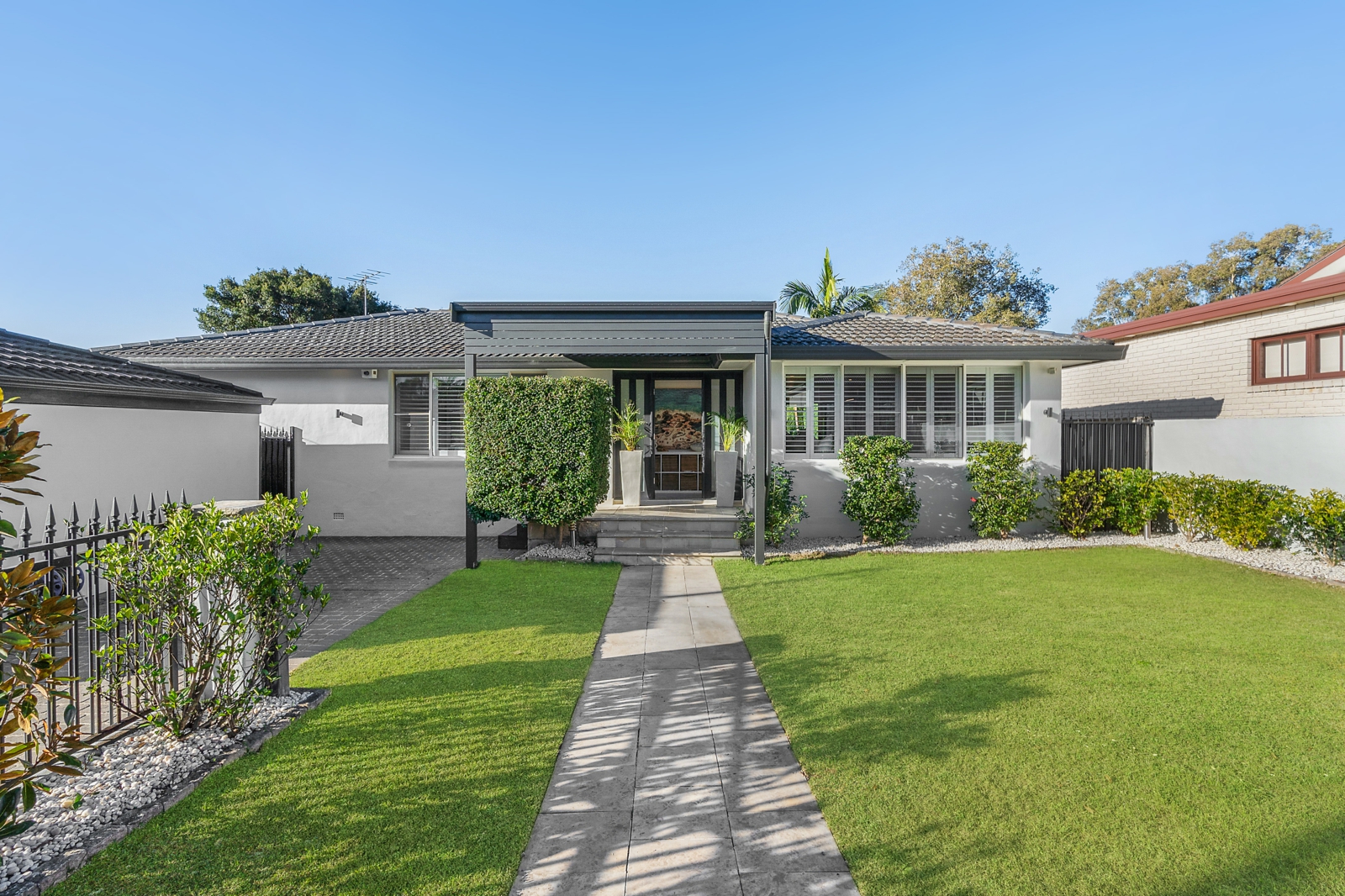 4 Karalta Crescent, BELROSE