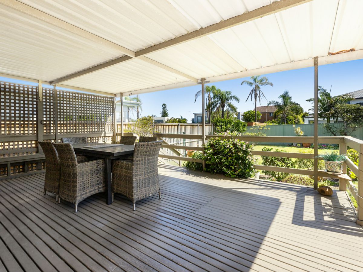 Deck