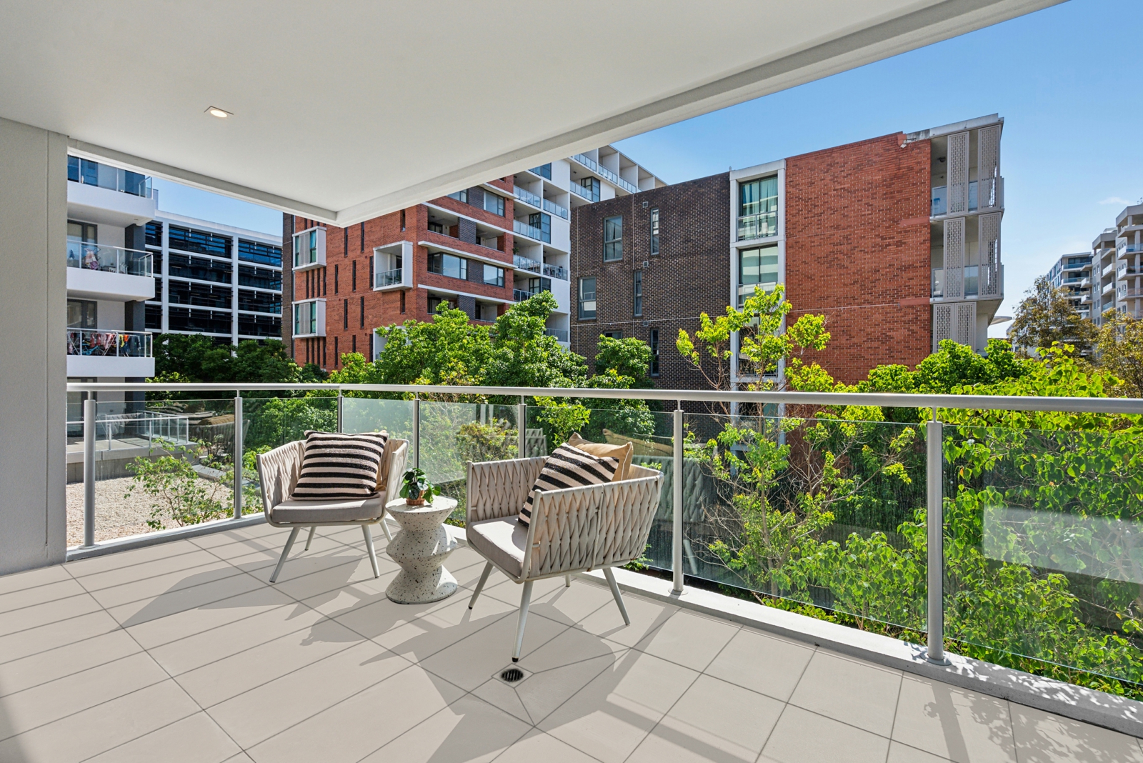 Balcony_v2