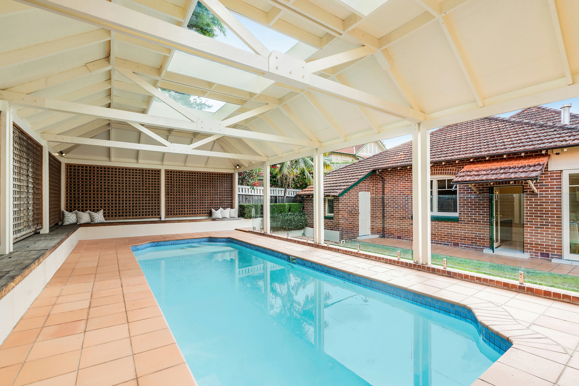 Covered Pool_v2
