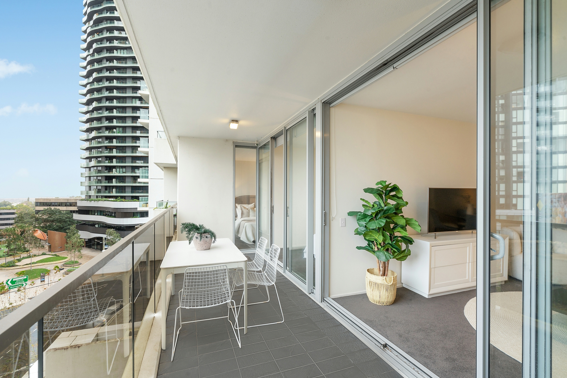 Balcony_v3