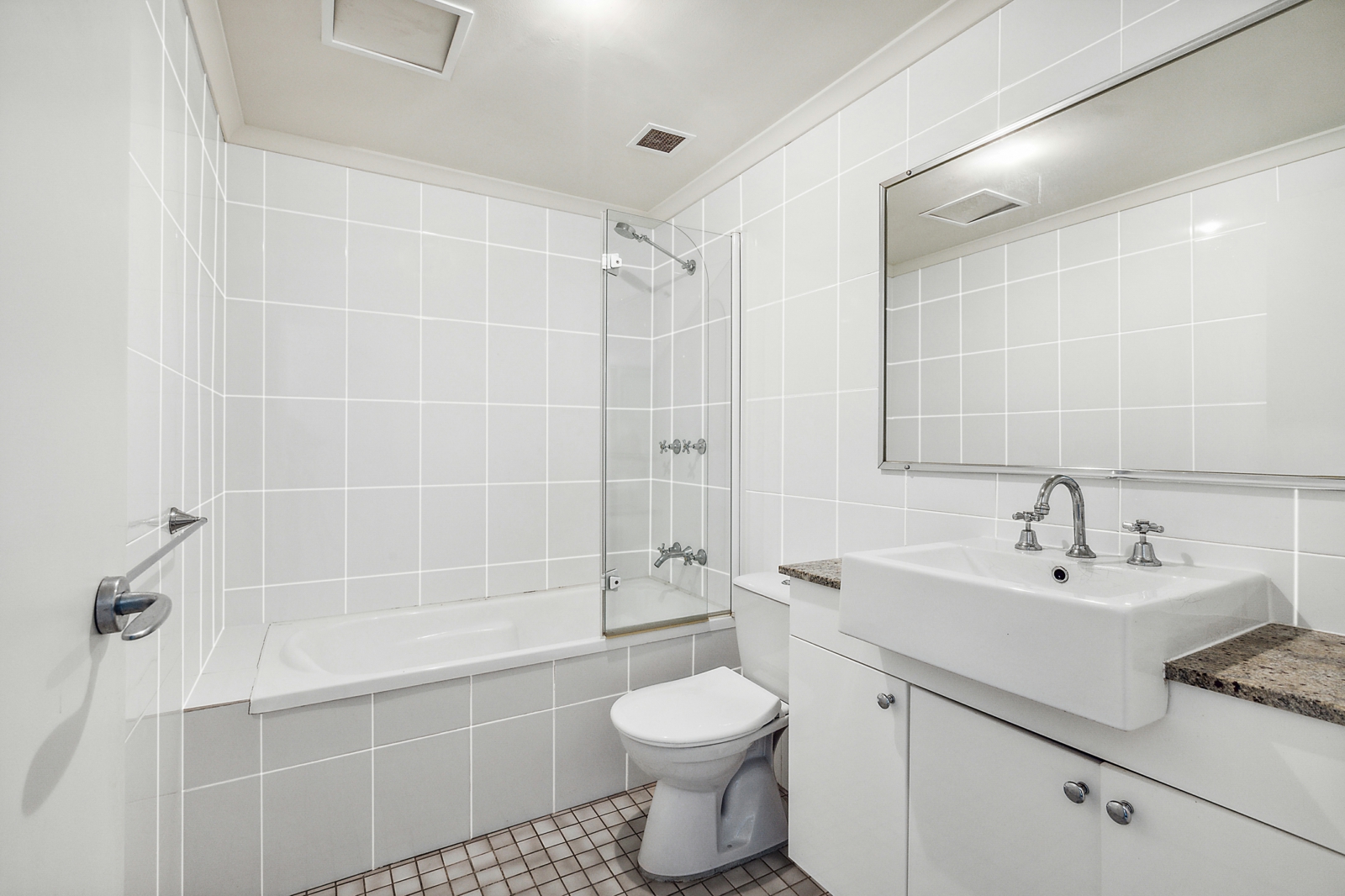 bathroom_v2