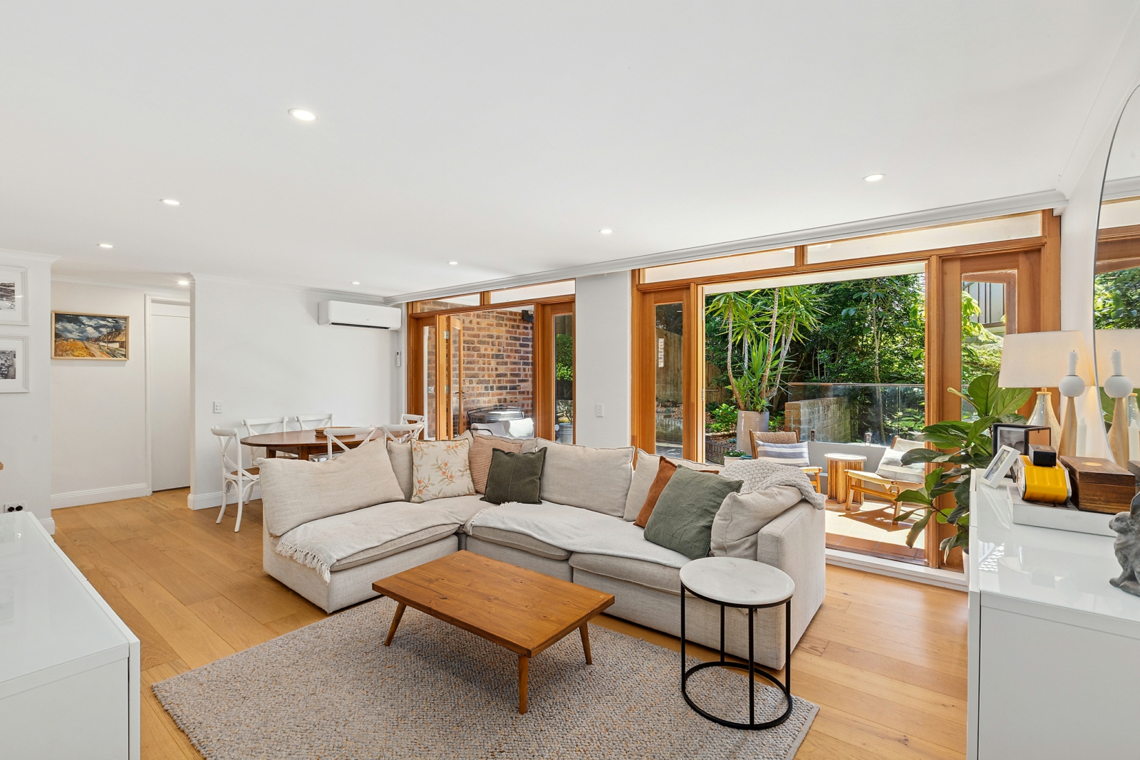 15/2 Spruson Street, NEUTRAL BAY