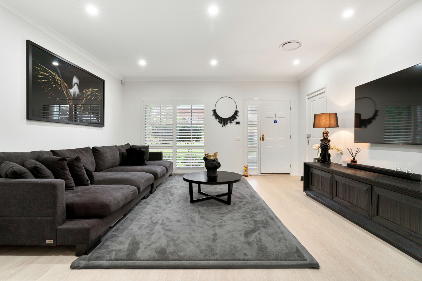 153 Holt Road, TAREN POINT