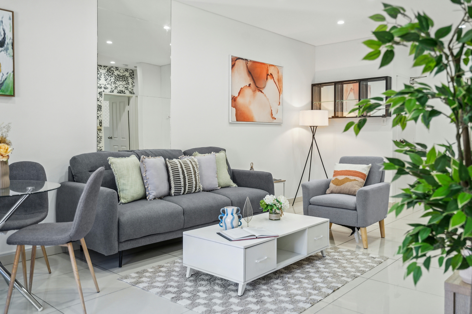 Living Room Creative
