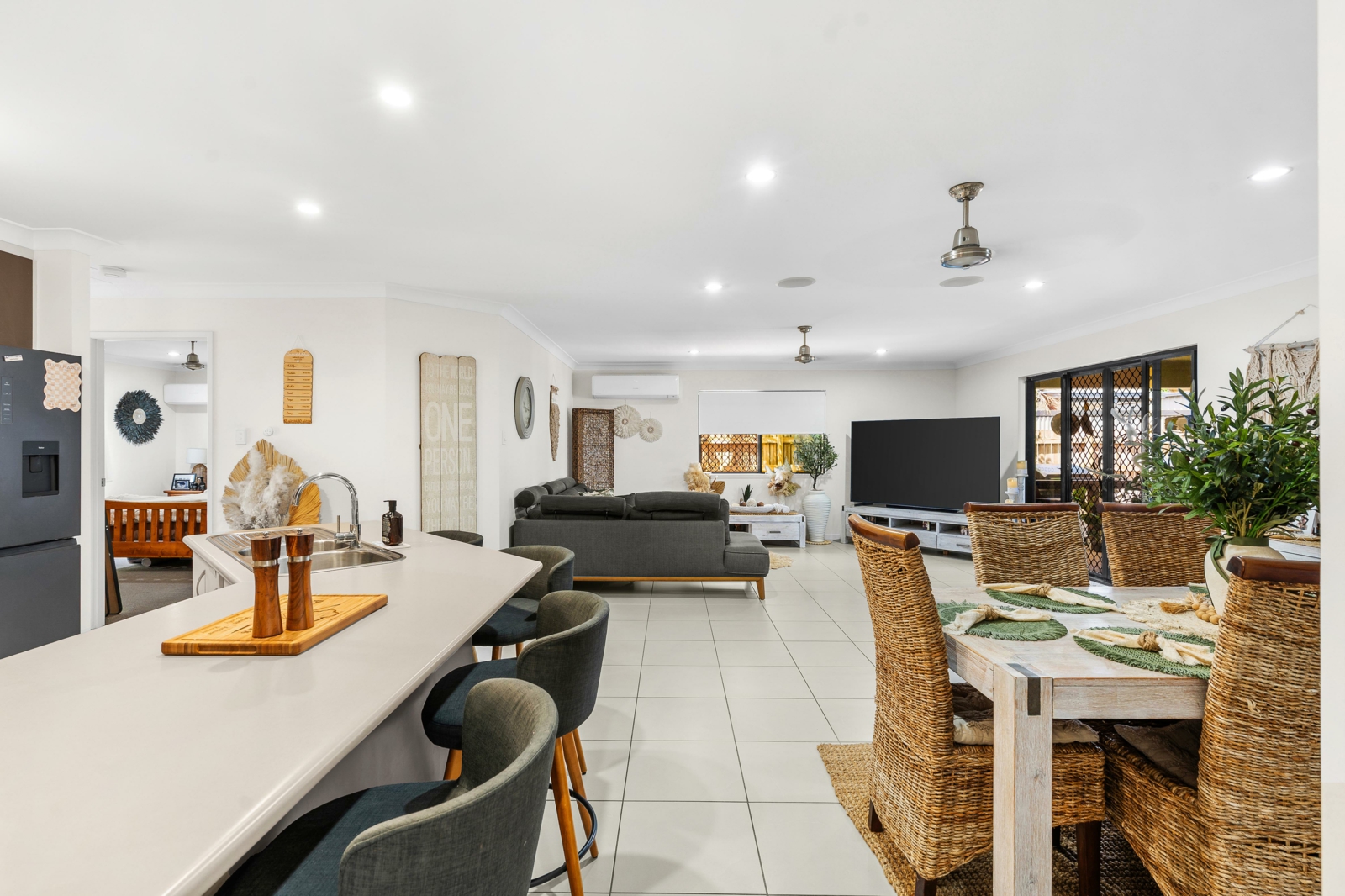 8 Hansen Court,Marian