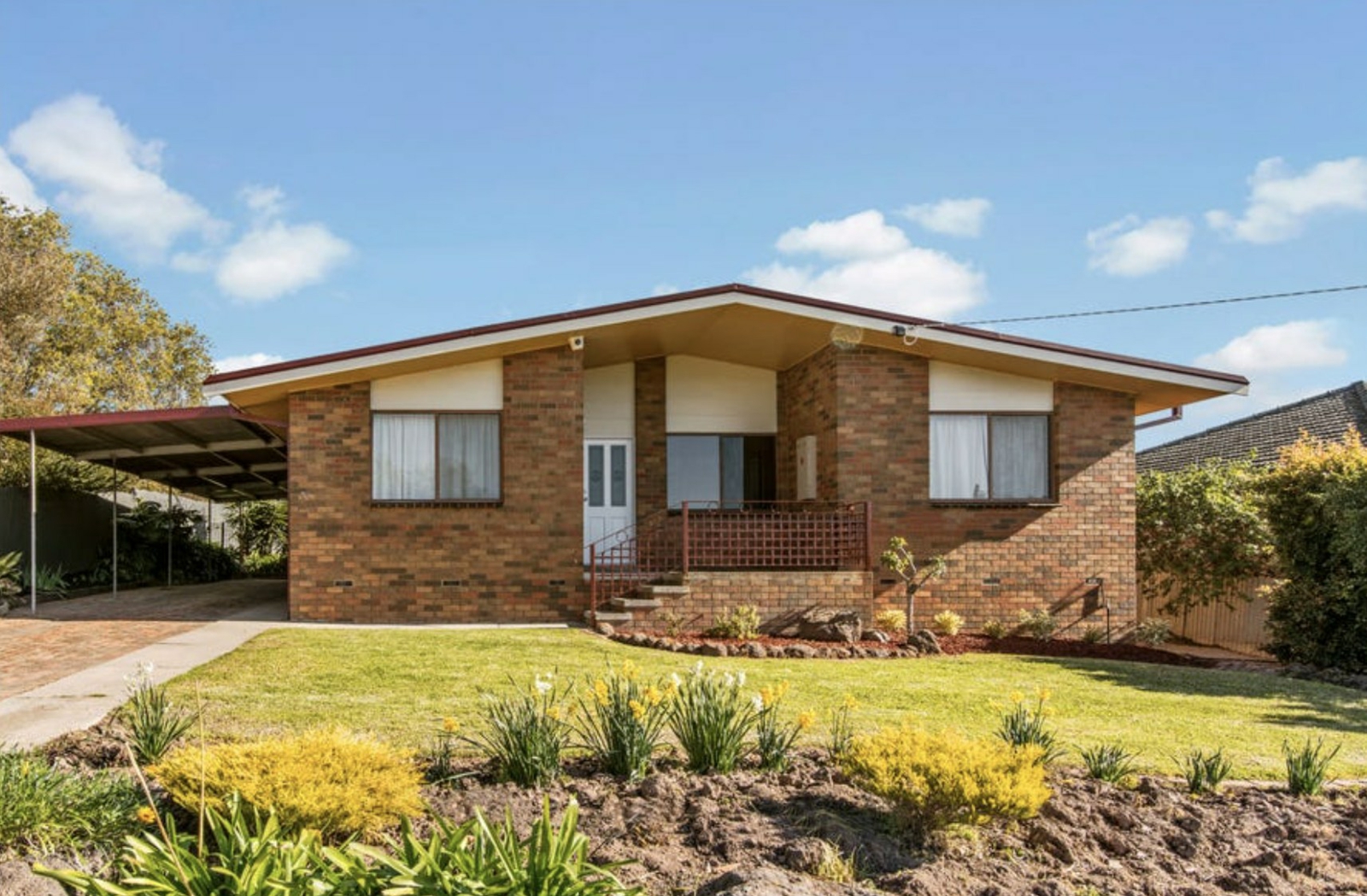 24 Wallan Street, LONG GULLY