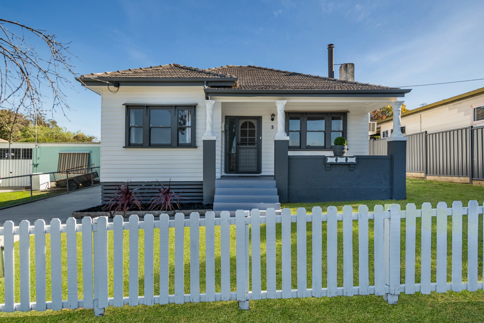 3 Cross Street, LONG GULLY