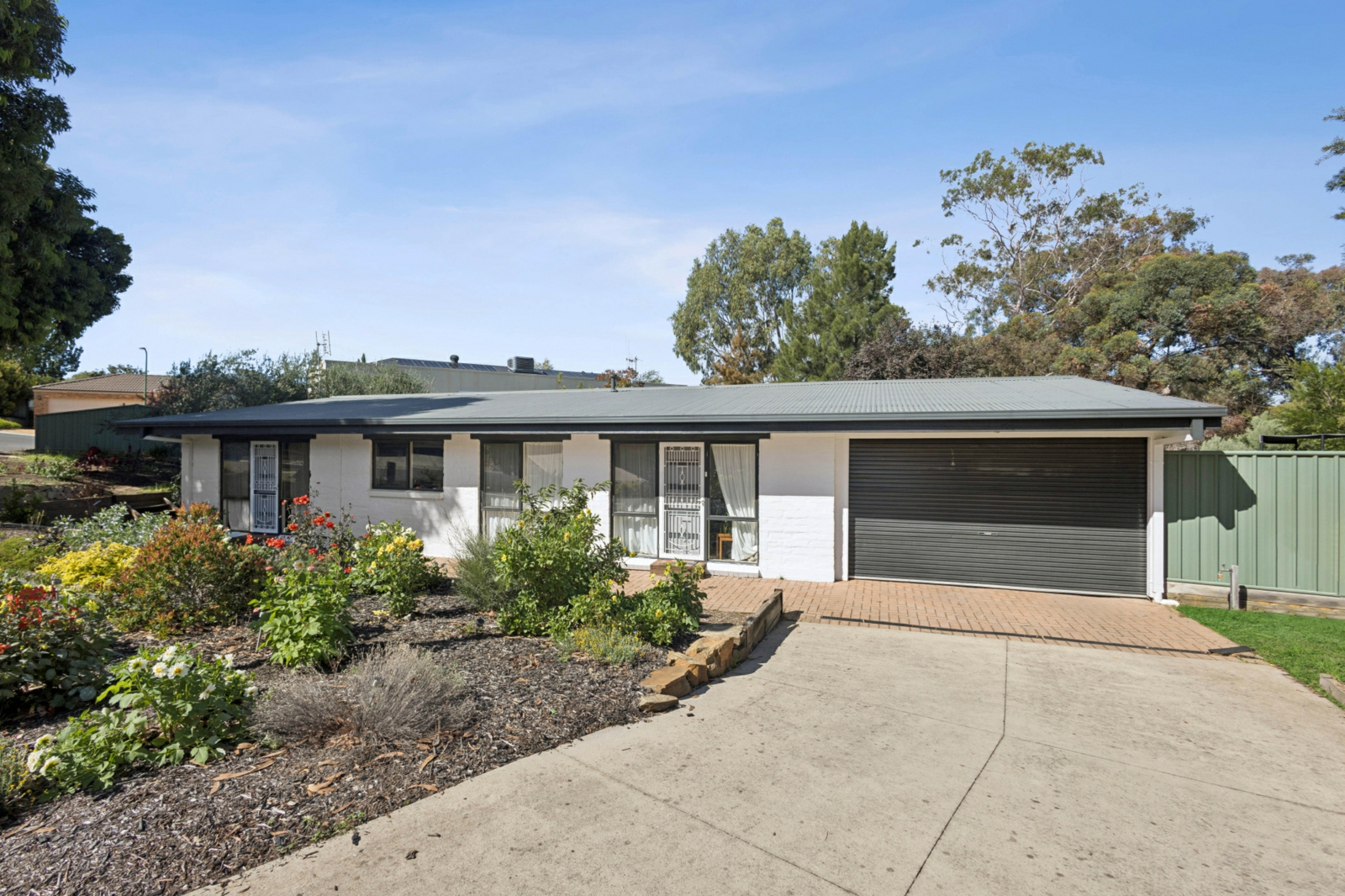 9 Oxford Terrace, STRATHDALE
