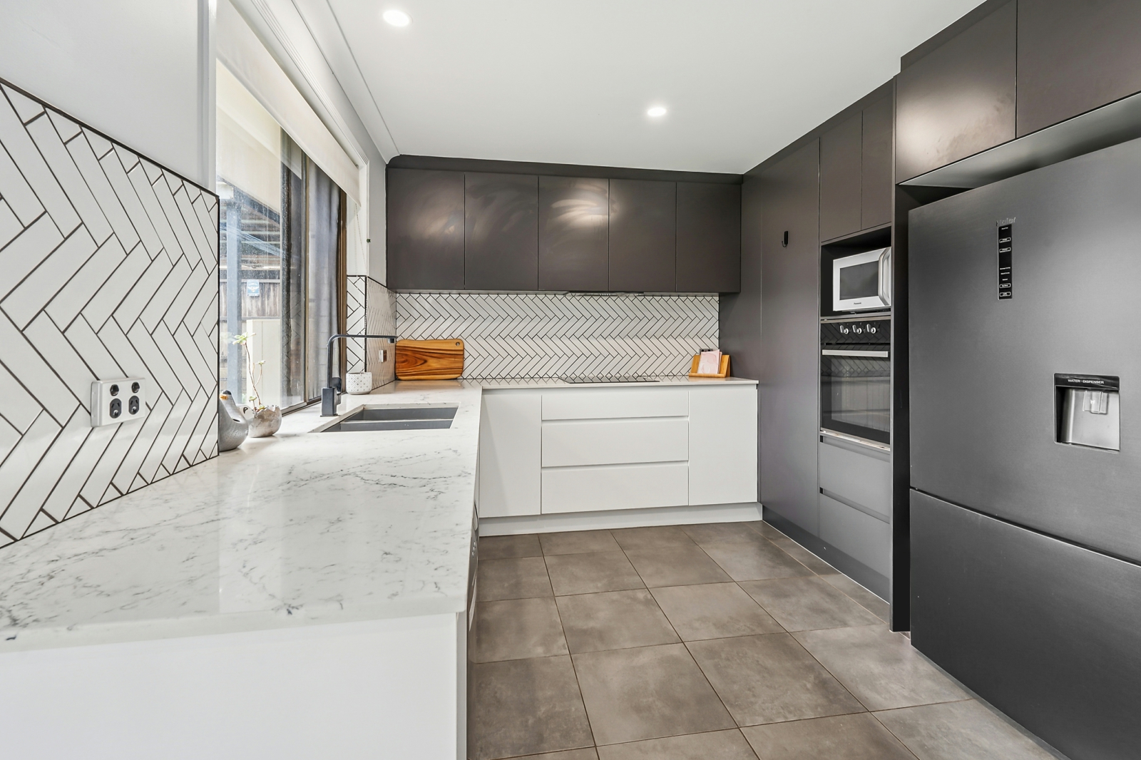kitchen 2_v2 (1).jpg