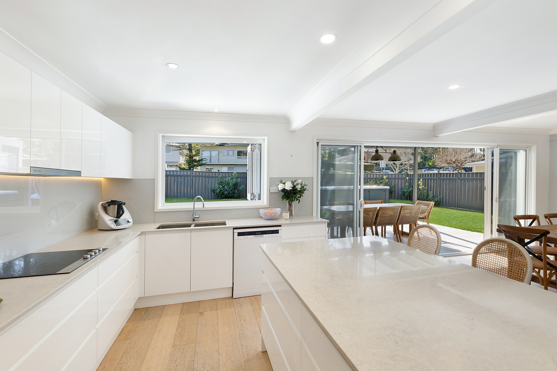 kitchen2
