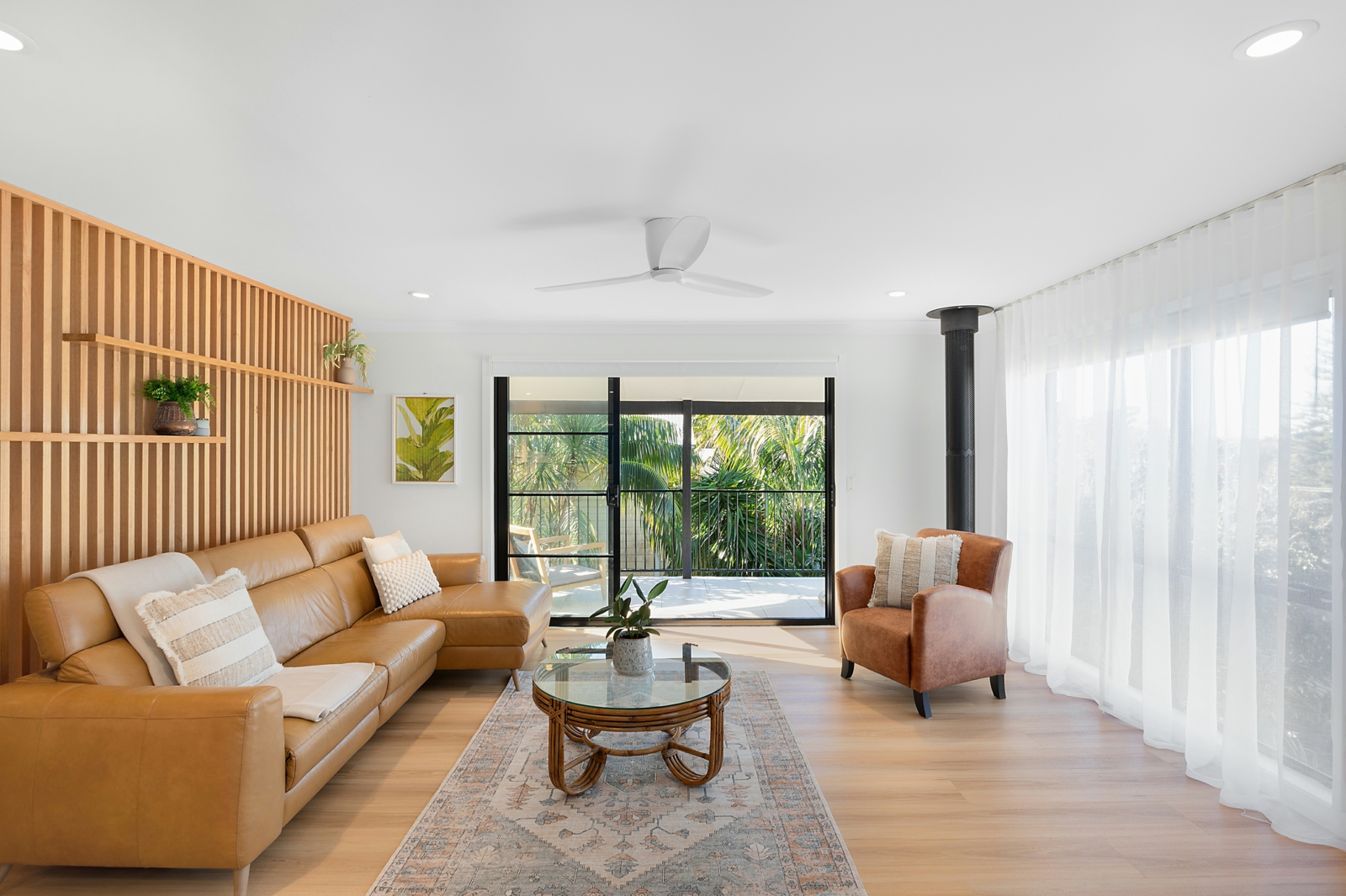 Loungeroom