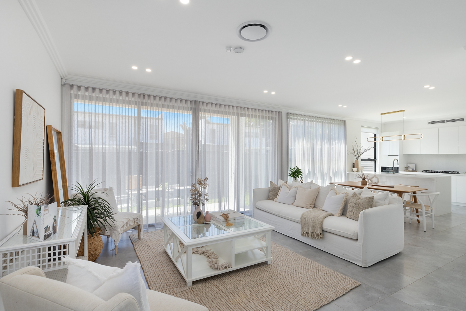 2/214 Terrigal Drive