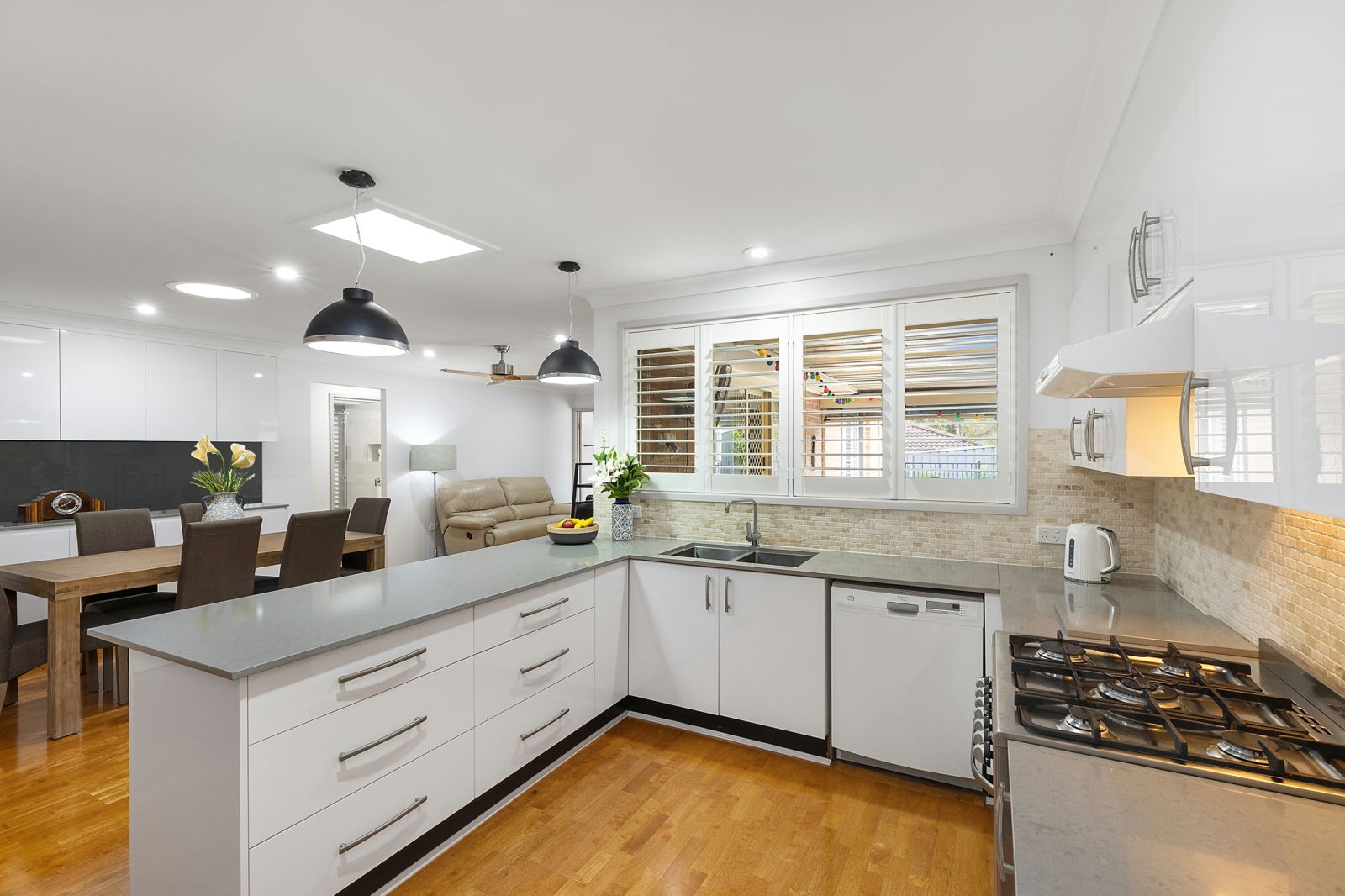 Kitchen_dining_v2