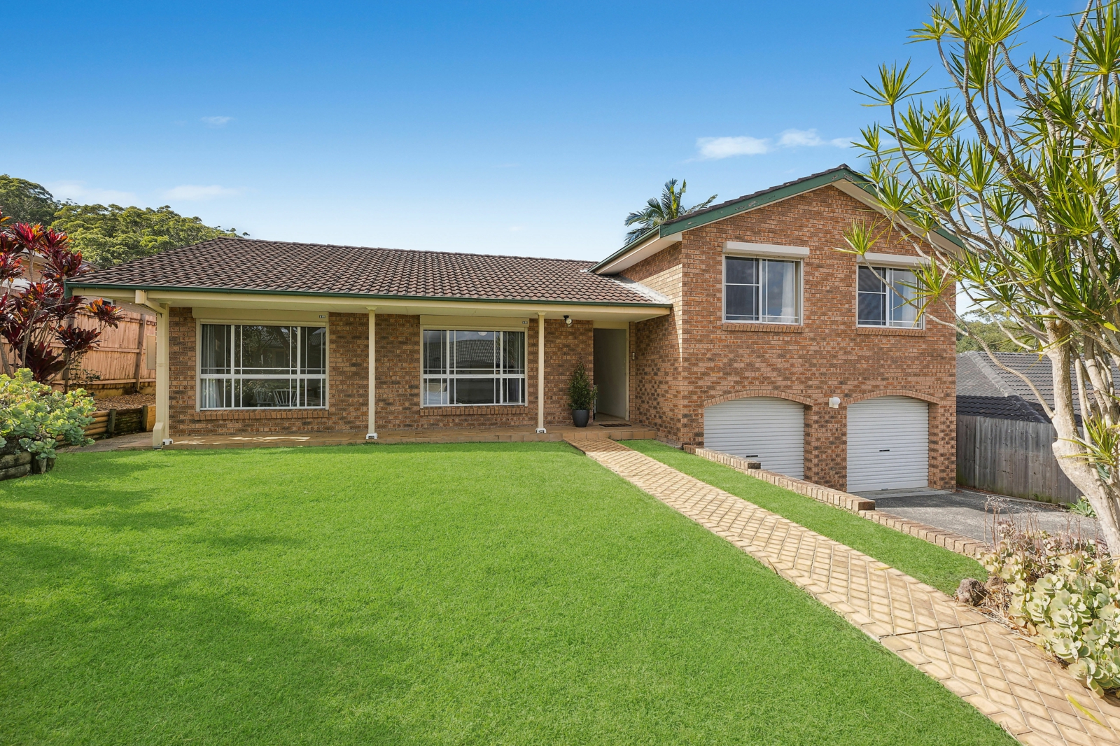 Facade Front_v2