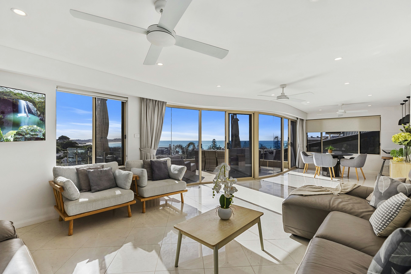 2/19 Grosvenor Road, Terrigal, NSW 2260