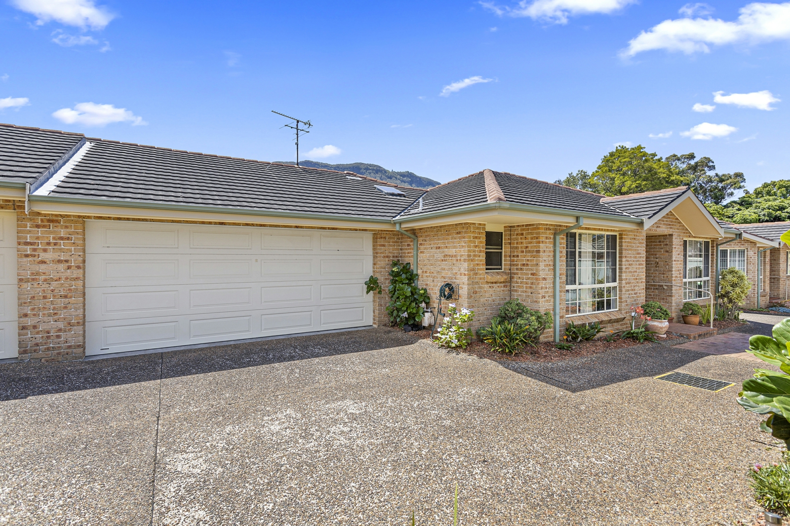 2/5 Cochrane Road, THIRROUL