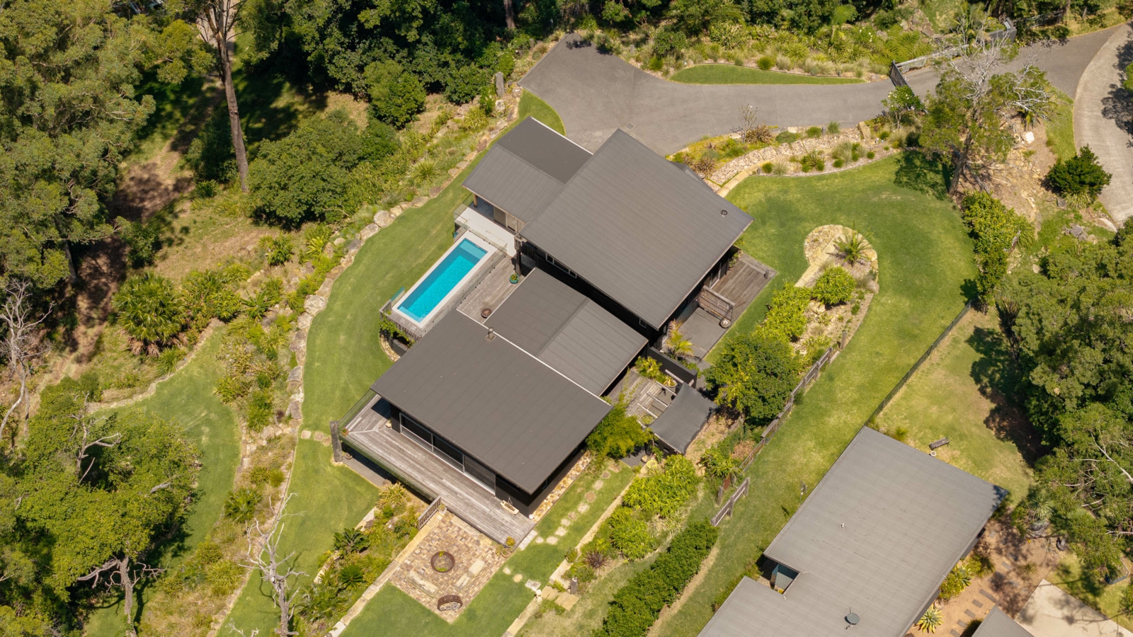 62 Armagh Parade, Thirroul (3)