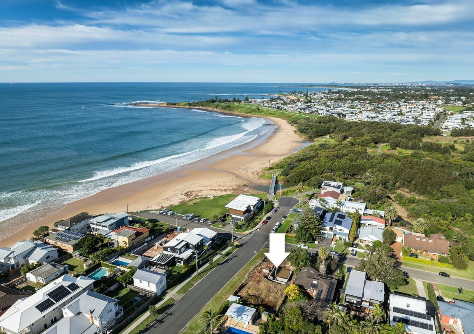 12 Corbett Avenue, Thirroul - image 1