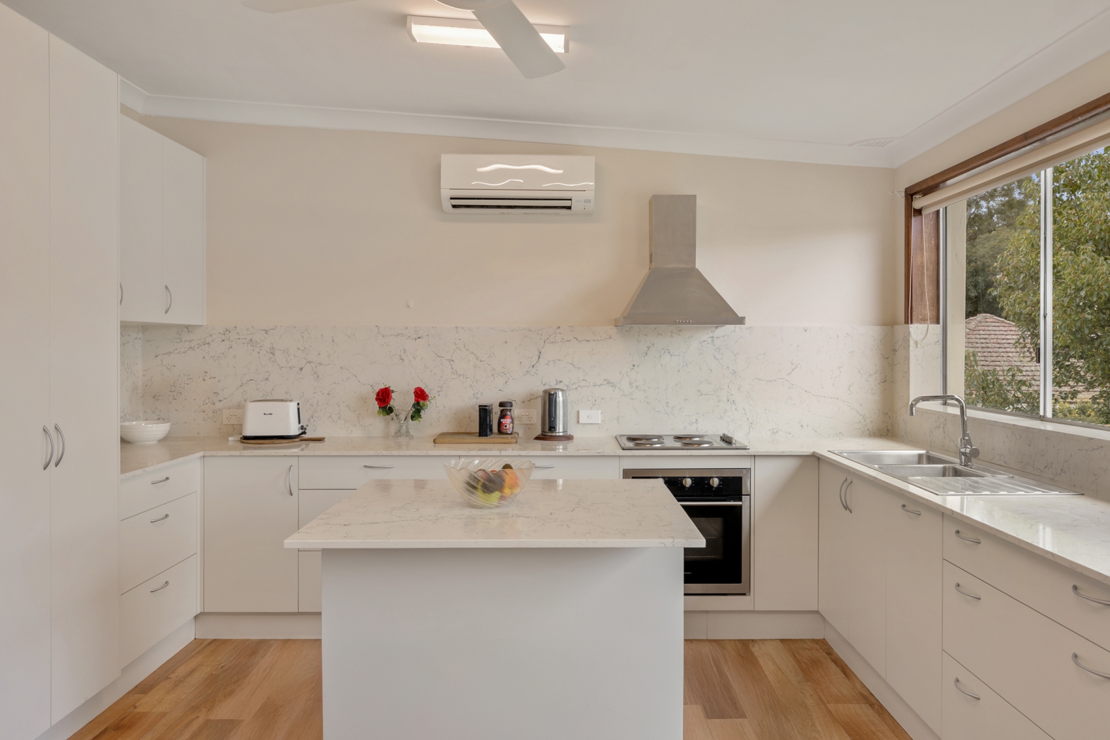 1 Gaynor Avenue, Mount Ousley - image 1