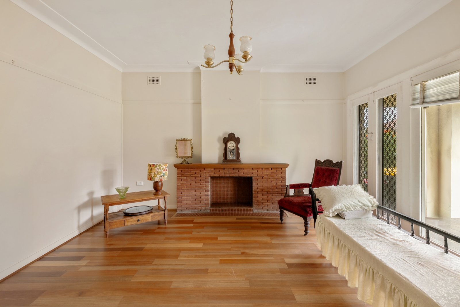 1 Gaynor Avenue, Mount Ousley - image 3