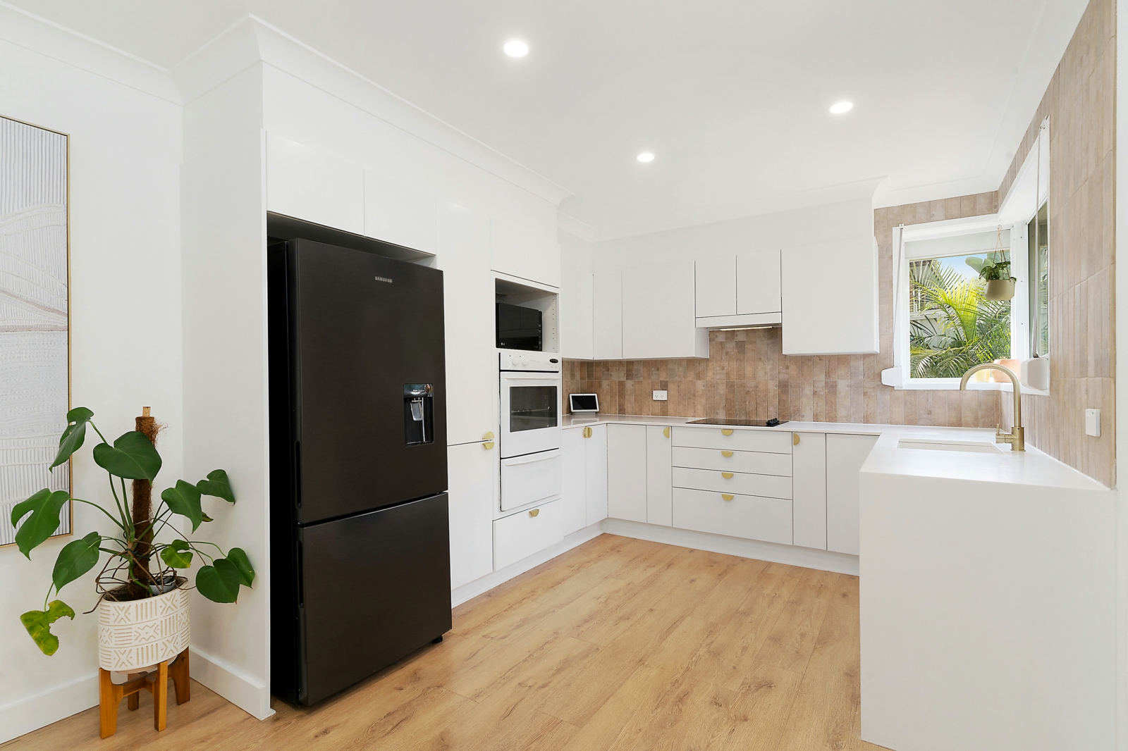 2/57 Karimbla Road, Miranda, NSW 2228