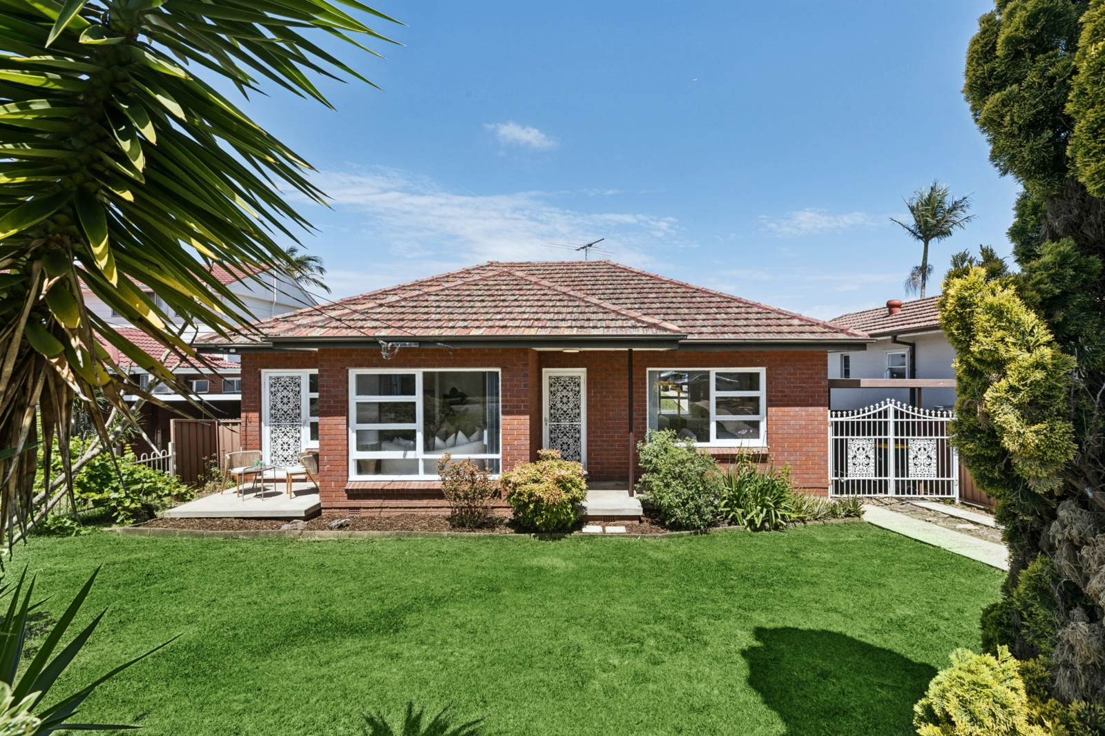 24 Lesley Crescent,Mortdale