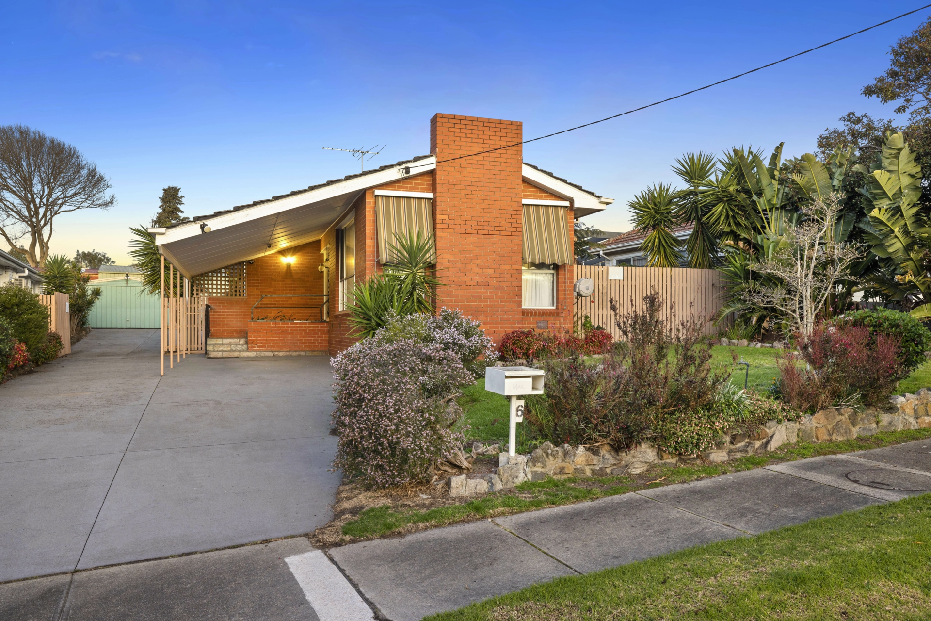 6 Alfred Place, FRANKSTON