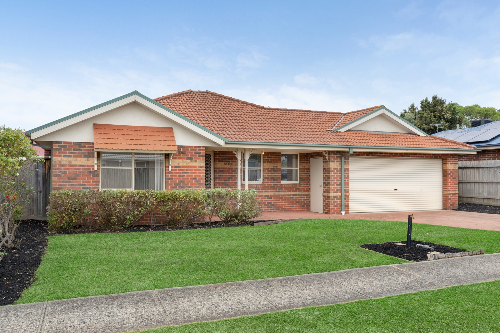 14 Silverstone Drive, CRANBOURNE