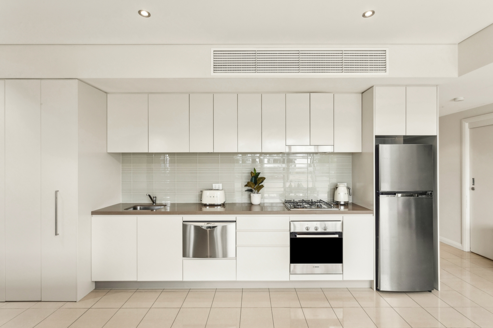 407-657 Pacific Hwy, Killara-3.jpg