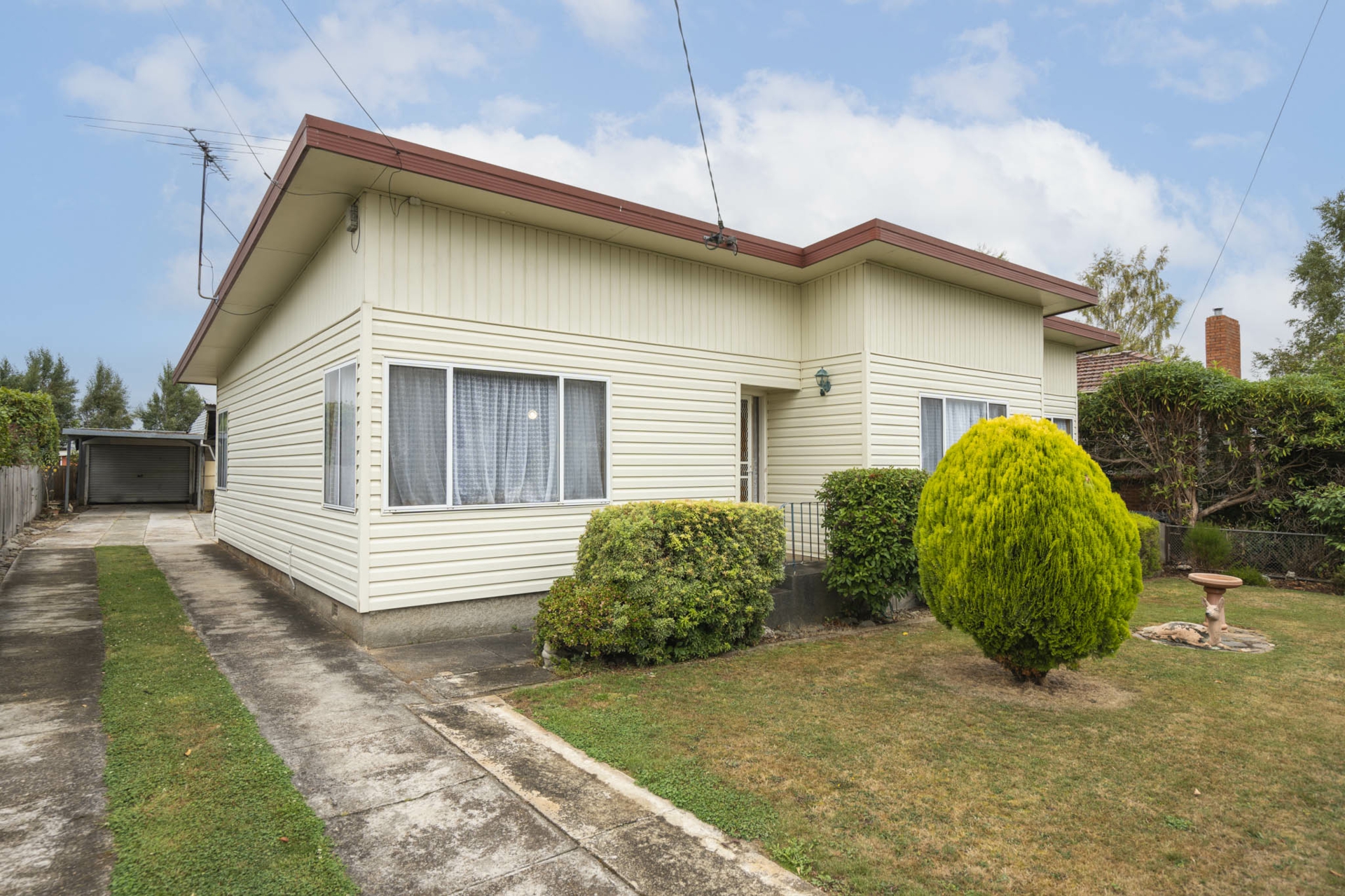 57 West Goderich Street, DELORAINE