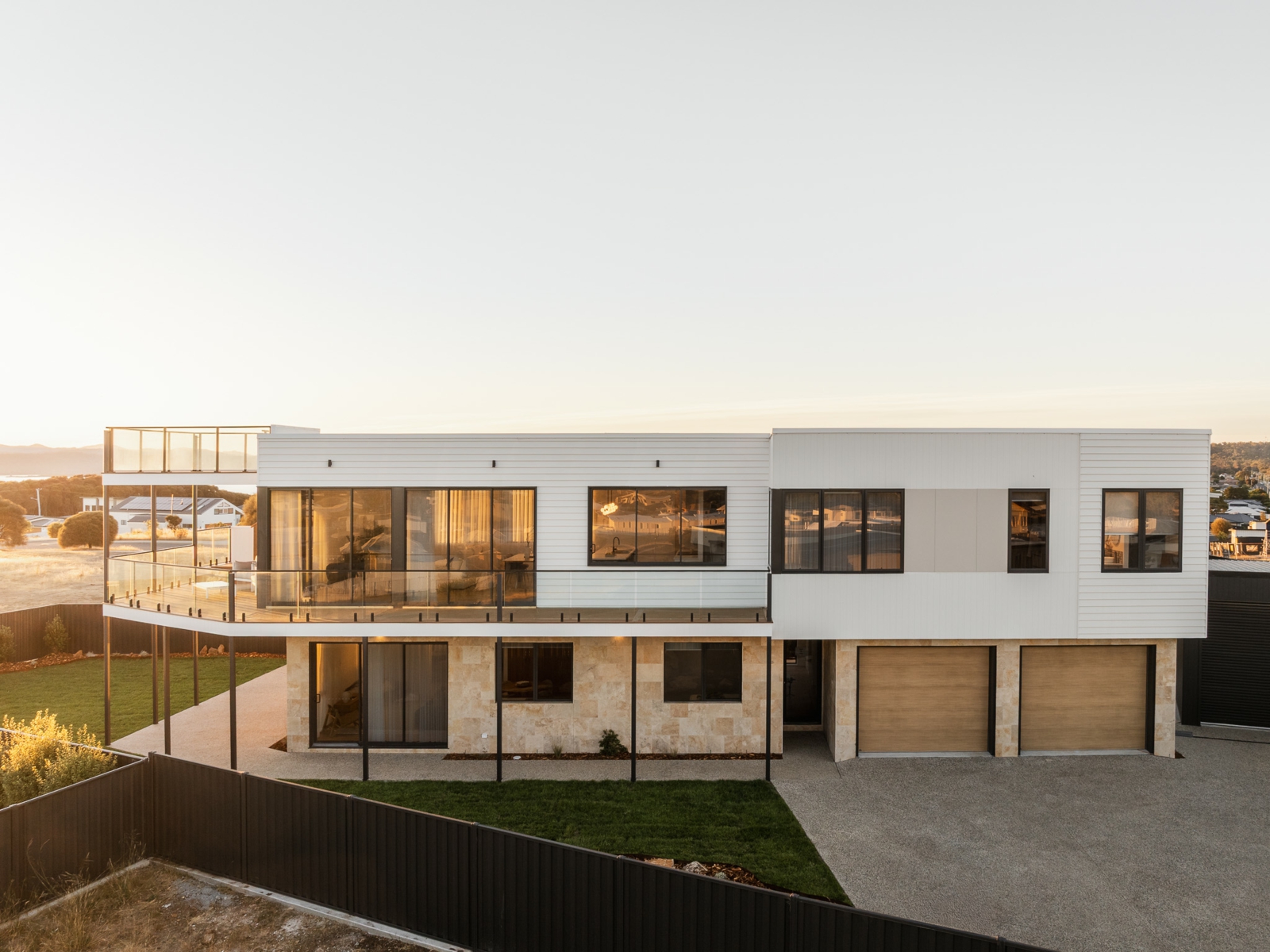 5 Topaz Place,Hawley Beach