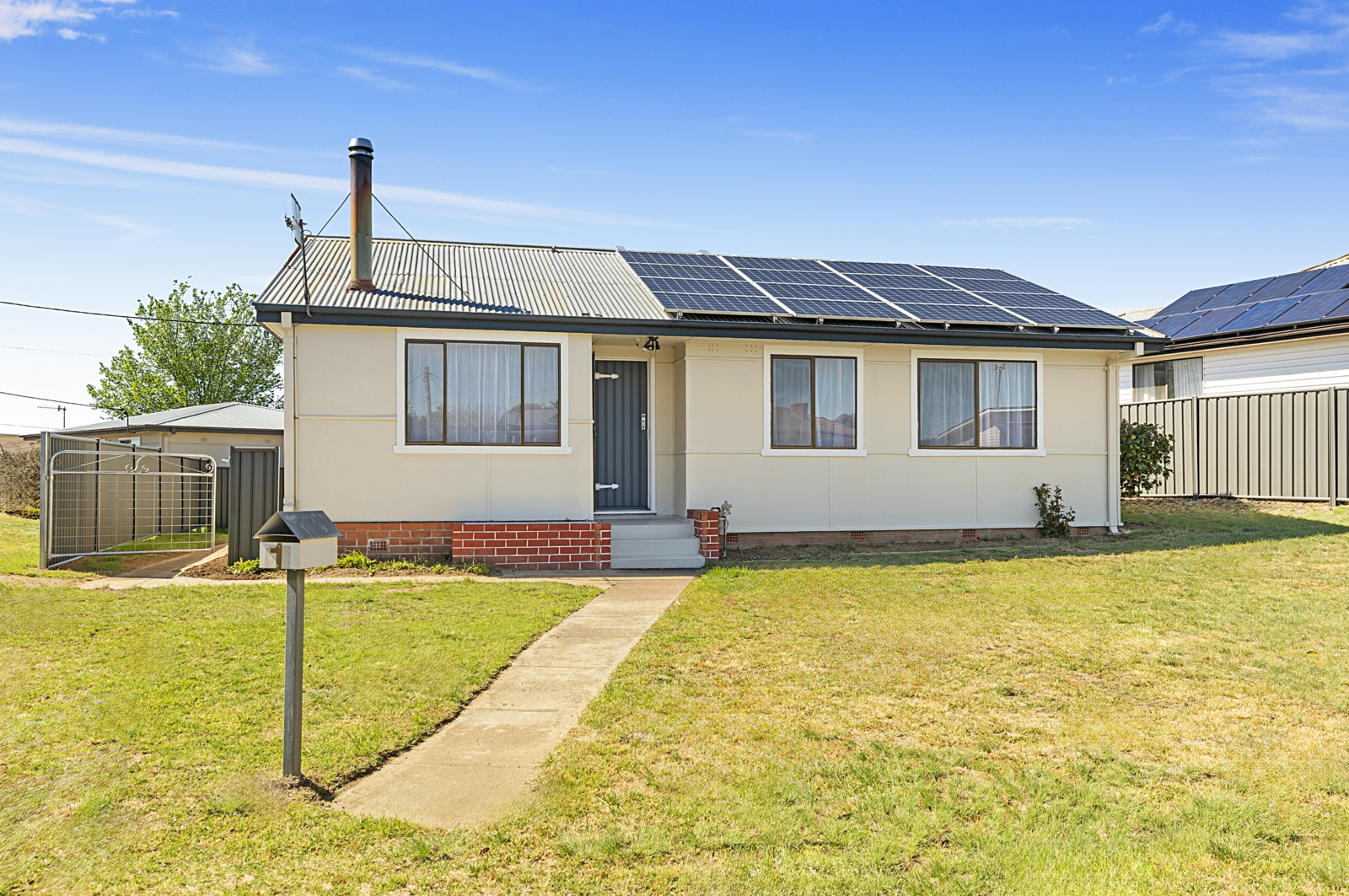 1 Adams Avenue,Cooma