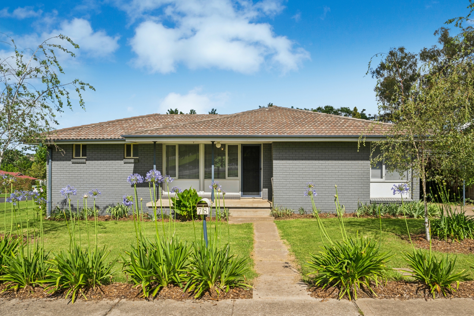 78 Edward Street, MOLONG