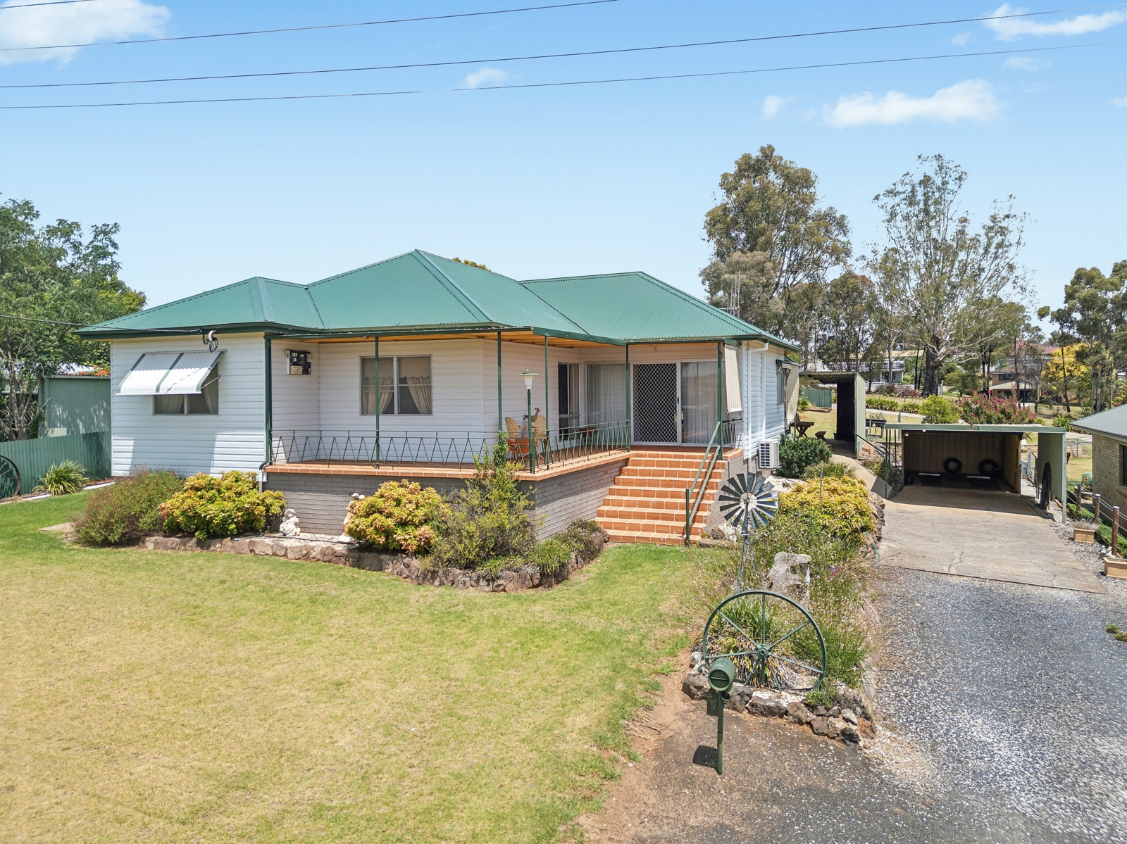 14 Smith Street, MOLONG