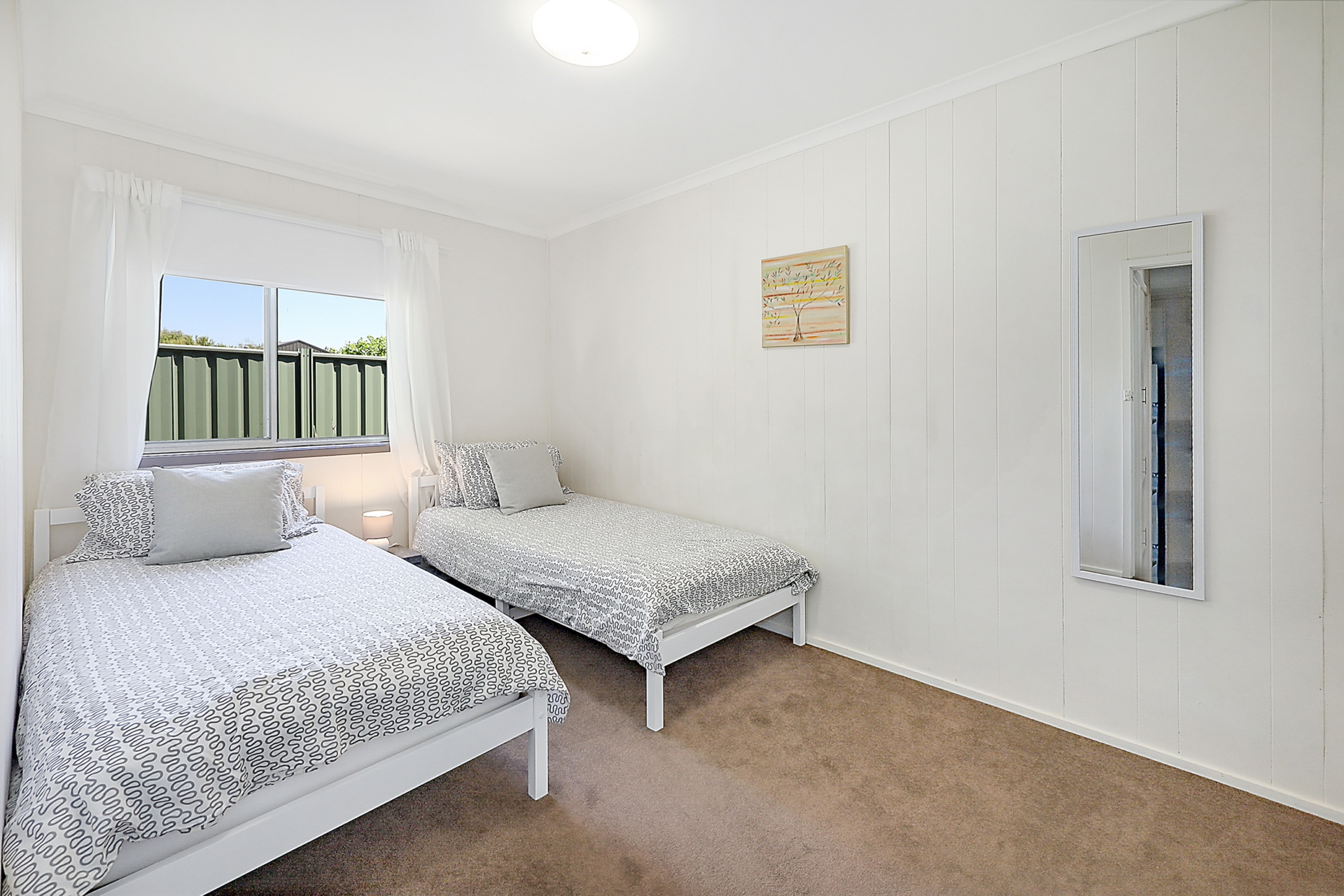 Bedroom_1
