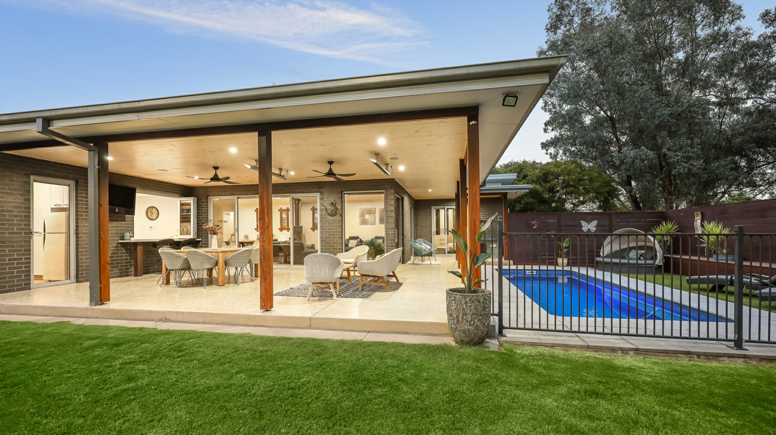 2 Village Court,Mansfield
