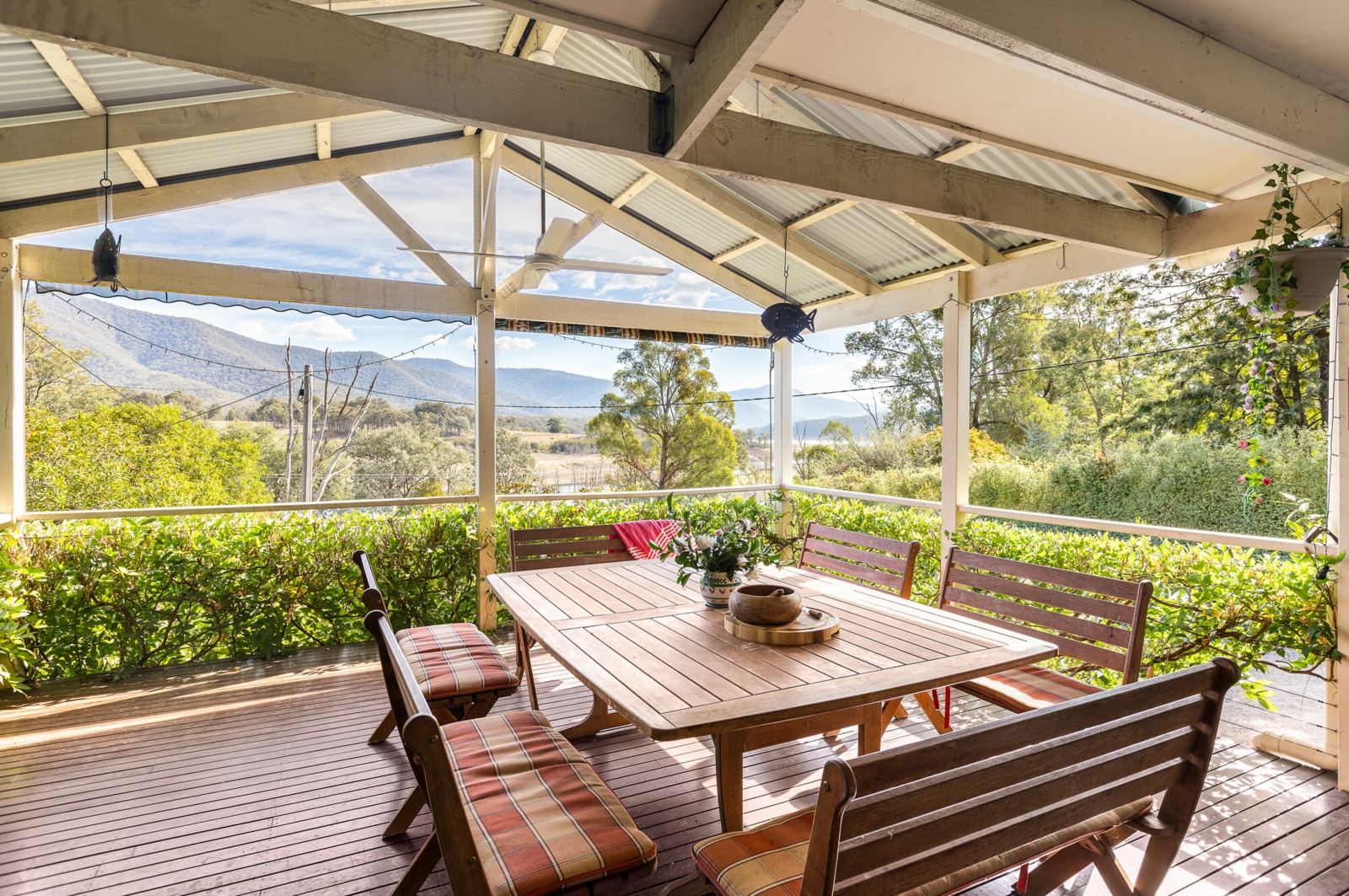 3289 Mansfield-Woods Point Road,Jamieson