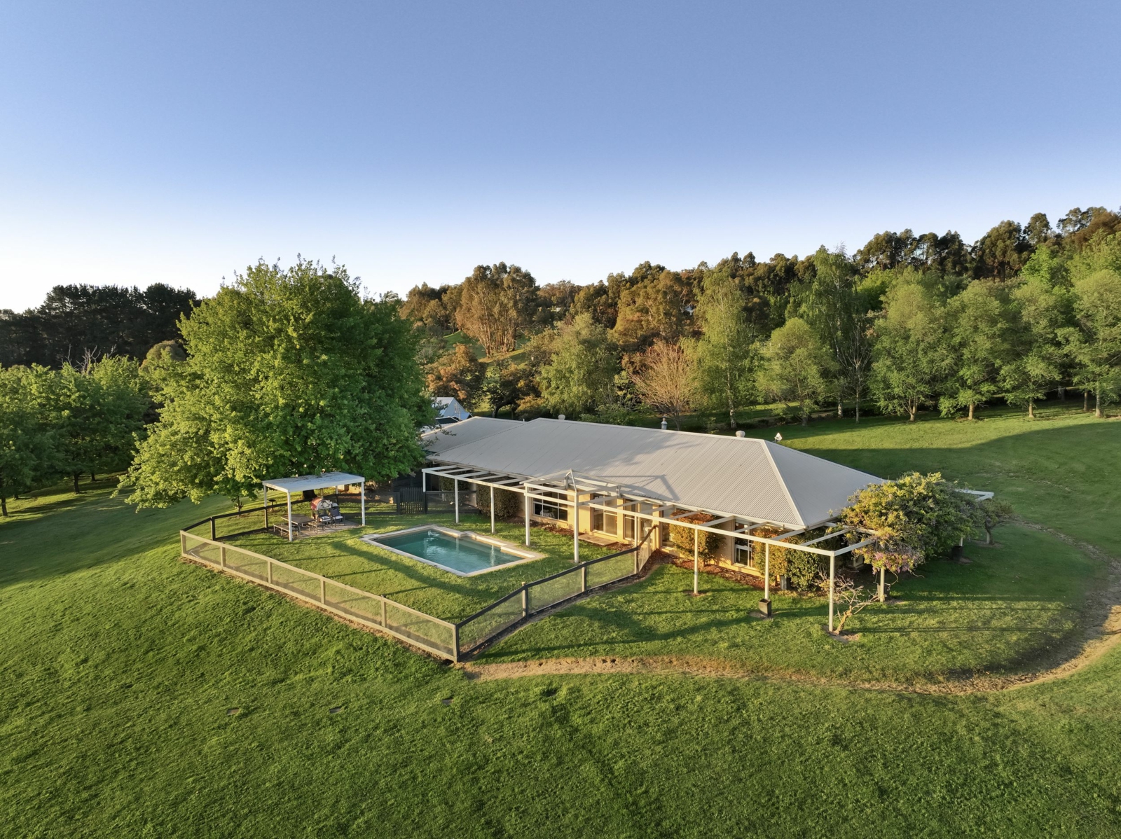 56 Grandview Drive,Barwite