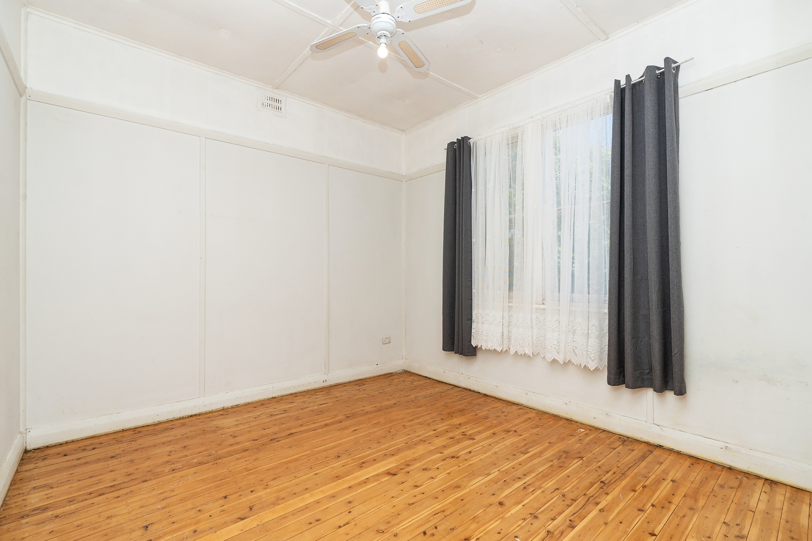Bedroom-01