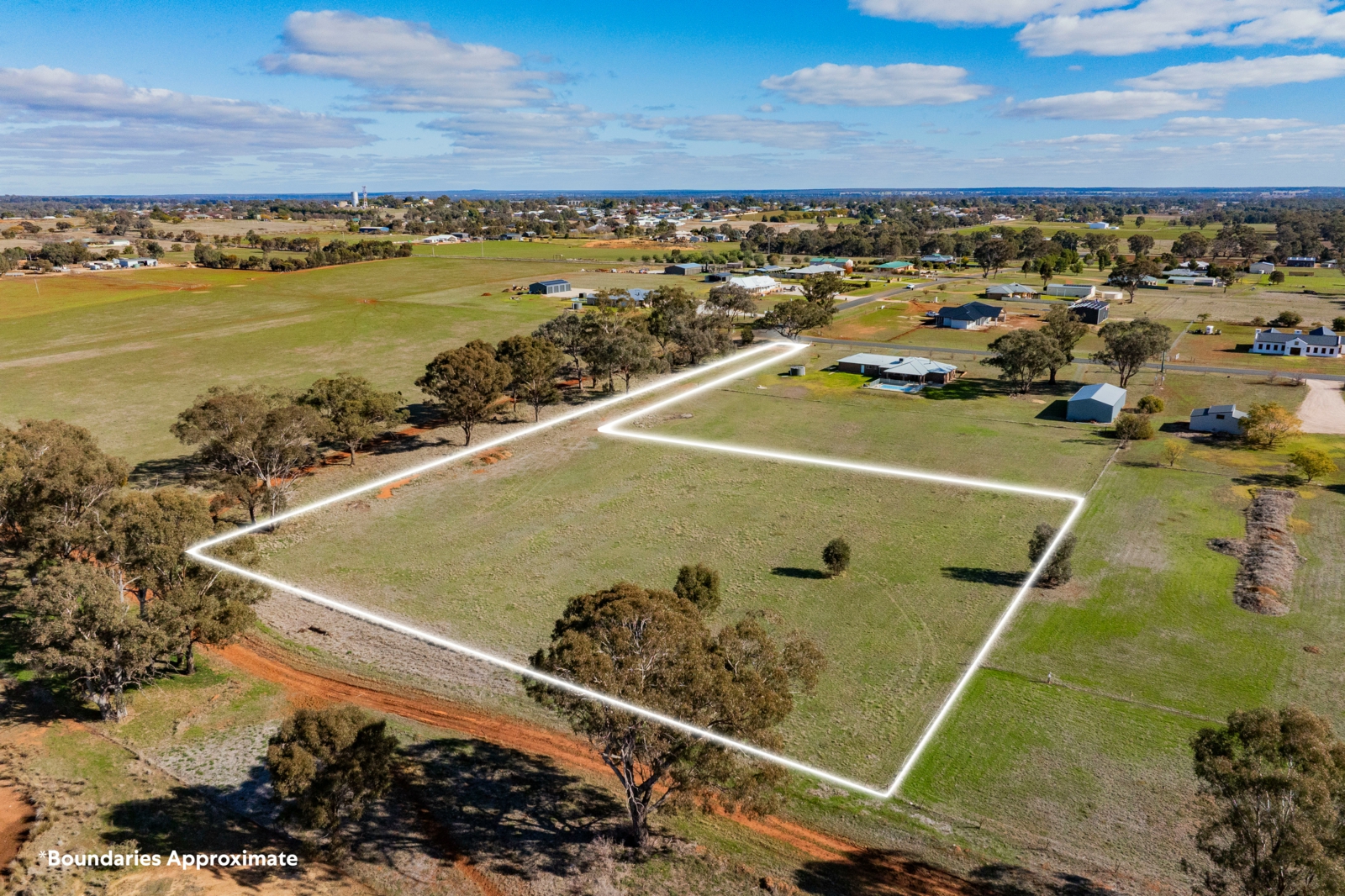 13 Evatt Street,Temora