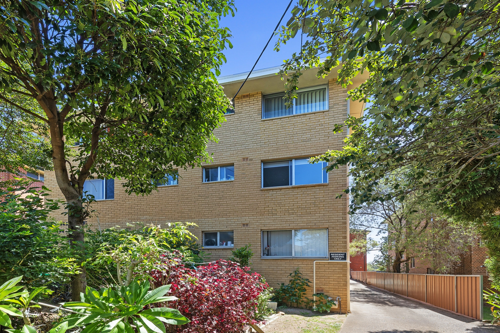 4_584 Blaxland Rd, Eastwood_Facade.jpg