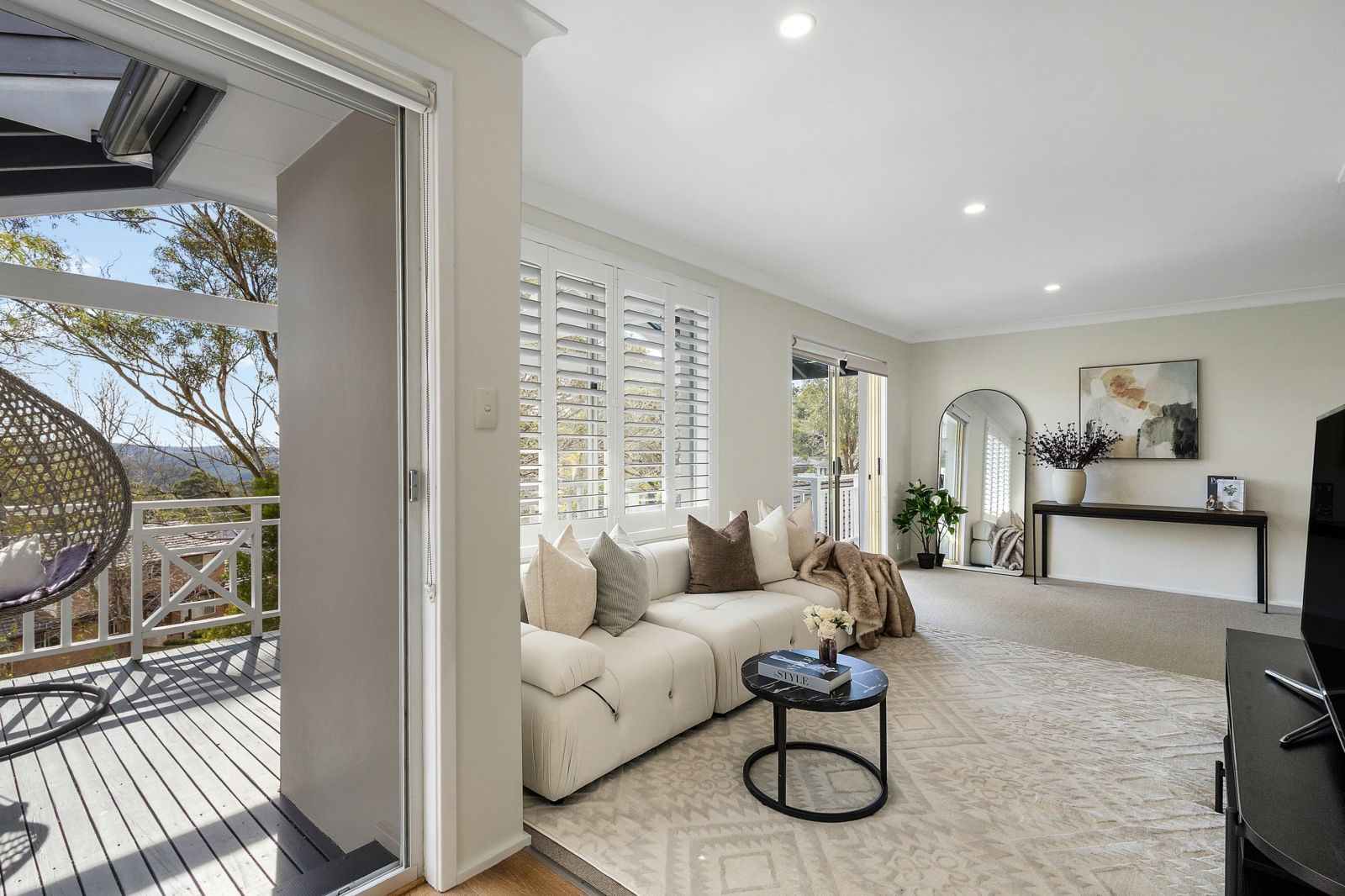 5 Aldous Cl, Hornsby Heights_bedroom.jpg