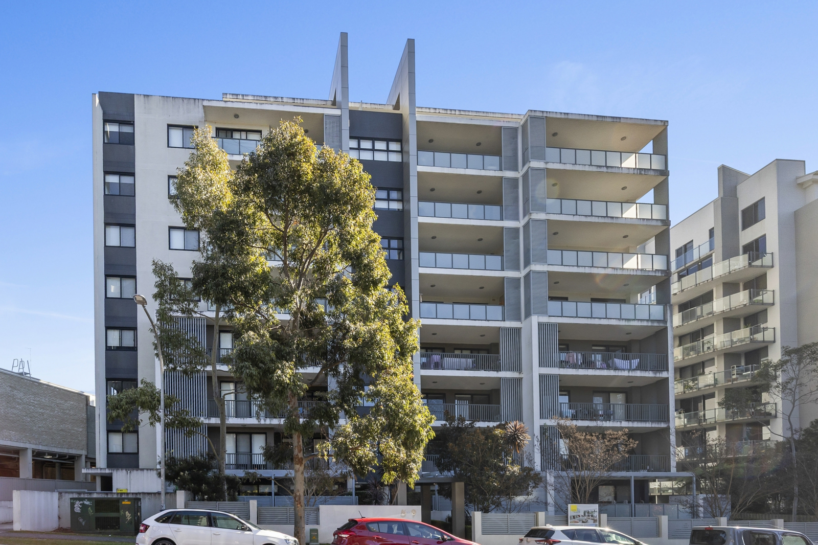 20_5 Waitara Ave, Waitara_Facade.JPG