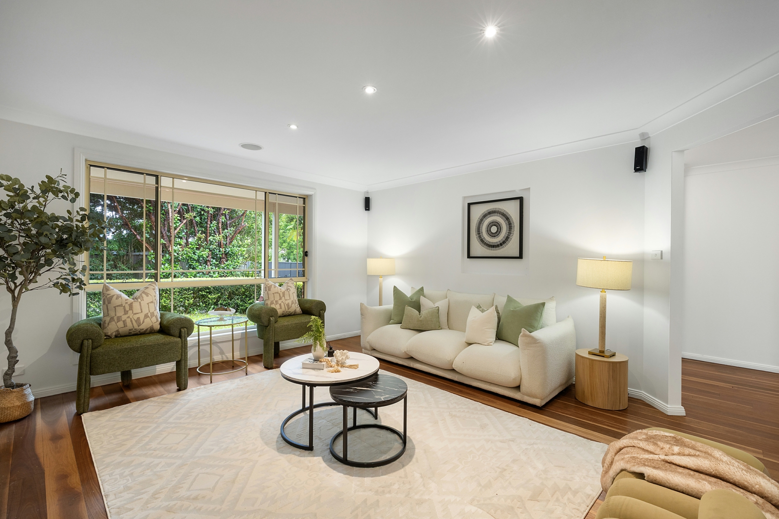 73A Clarke Rd, Hornsby_lounge2.jpg