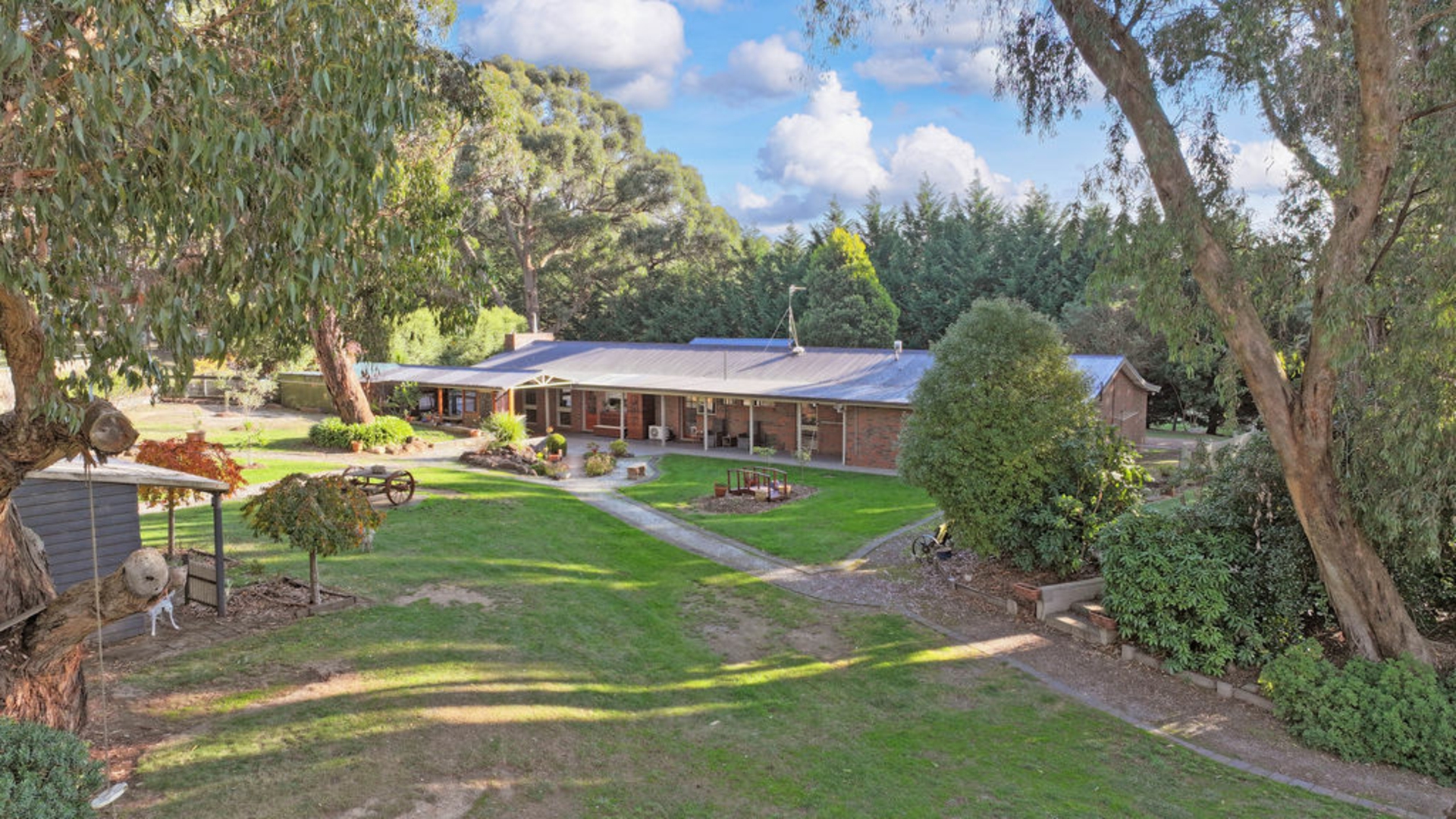 39 Faheys Road, GORDON