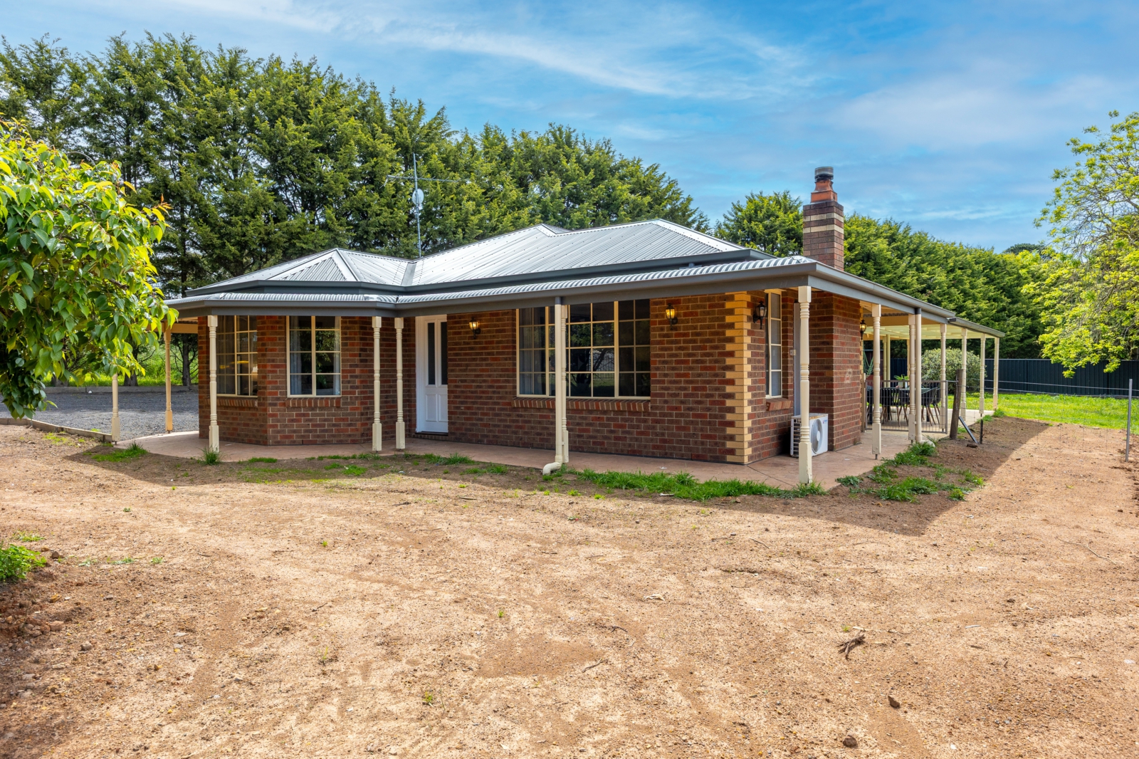 14 Myrtle Grove Road,Ballan