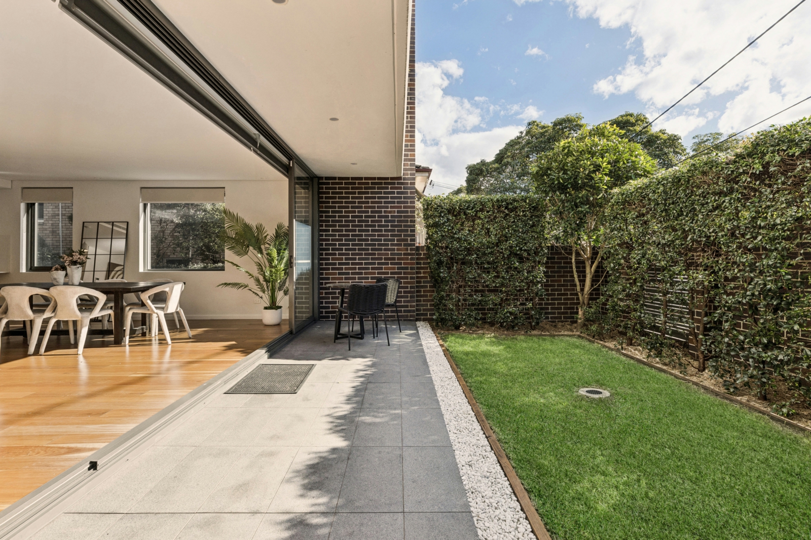 1/37-39 Macquarie Place, MORTDALE