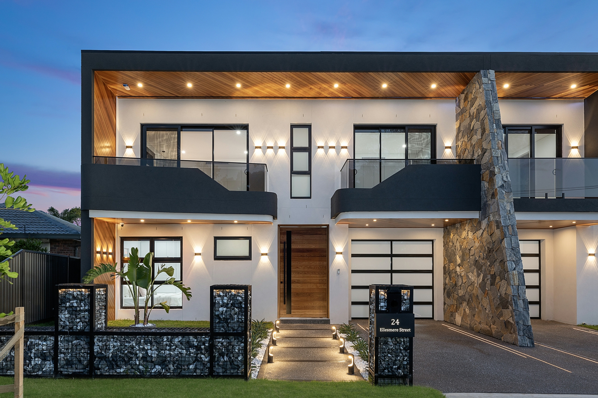 24 Ellesmere Street, PANANIA
