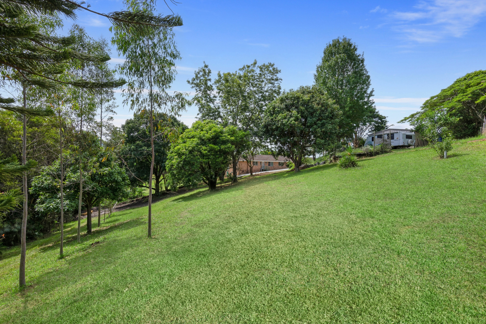 8 SeaBreeze Place,Boambee East